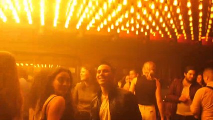 Couples dance in night club || You dance