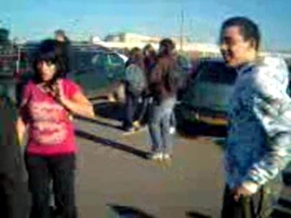 "battle tecktonik" Manche a balais vs ...