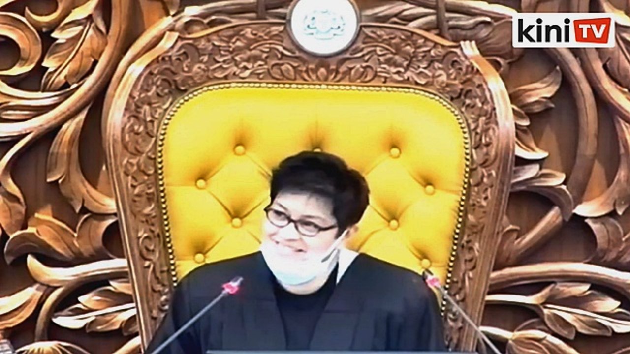 'Saya bertugas hari pertama, jadi tolong slow and steady ya'