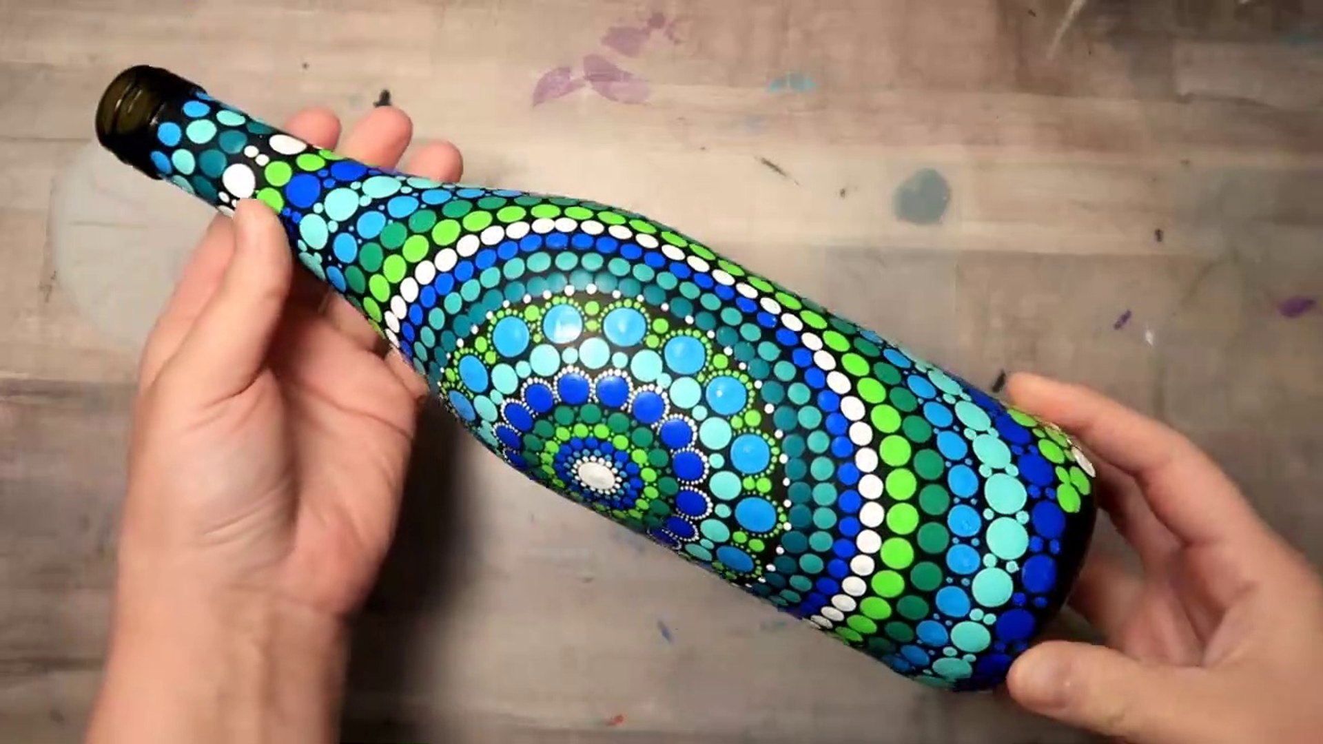 EASY Dot Mandala Bottle Painting Using ONLY Qtip Toothpick Pencil How  /Peinture de bouteille de mandala à pois facile en utilisant UNIQUEMENT un  crayon cure-dent Qtip Comment, image size:1920x1080