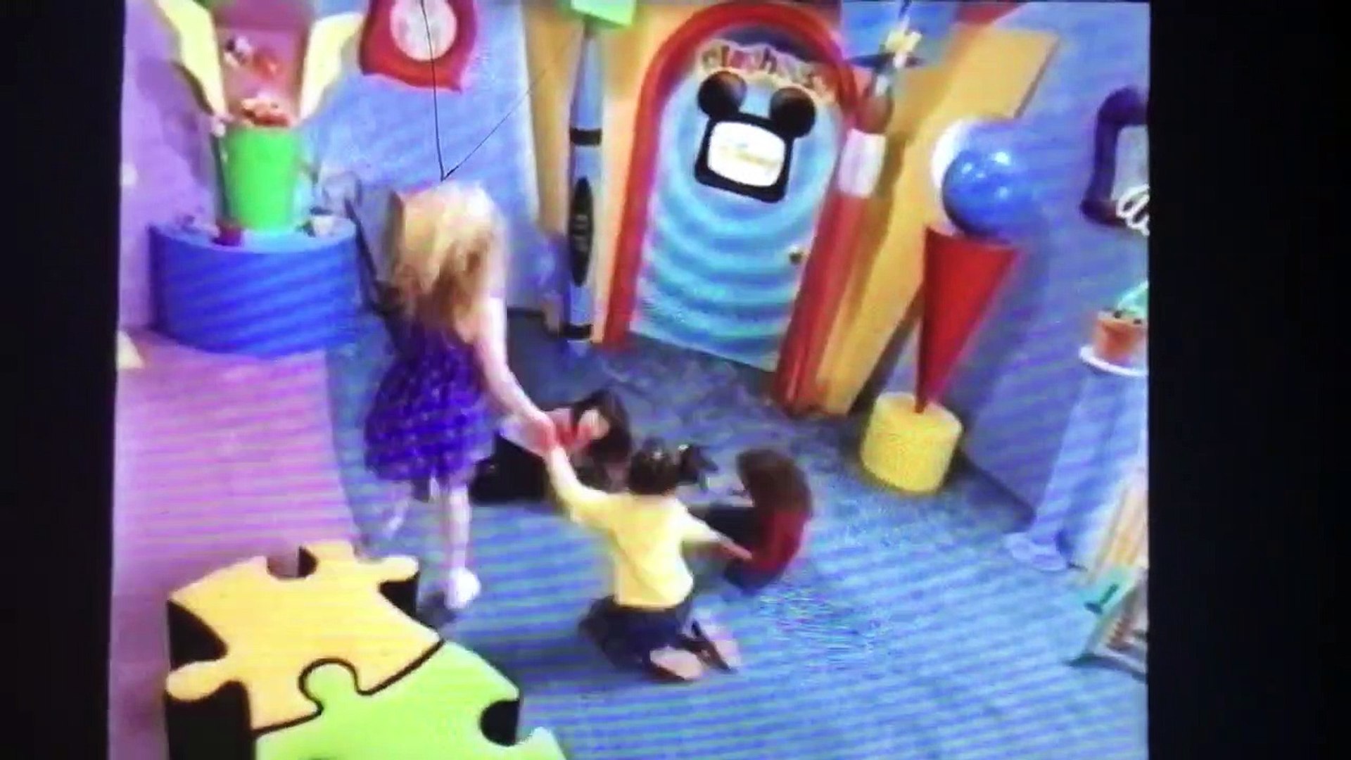 Wiggle Playhouse Disney Clay Shorts