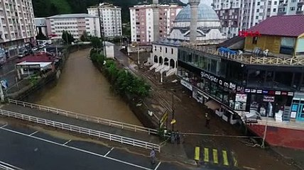 Rize'de sel felaketi sonrası hasar görüntülendi