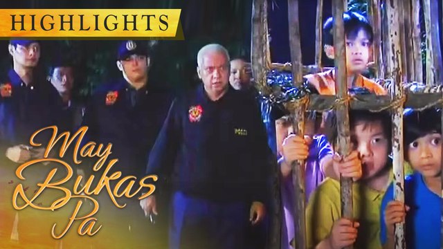 The authorities start to search for the missing kids in the forest | May Bukas Pa