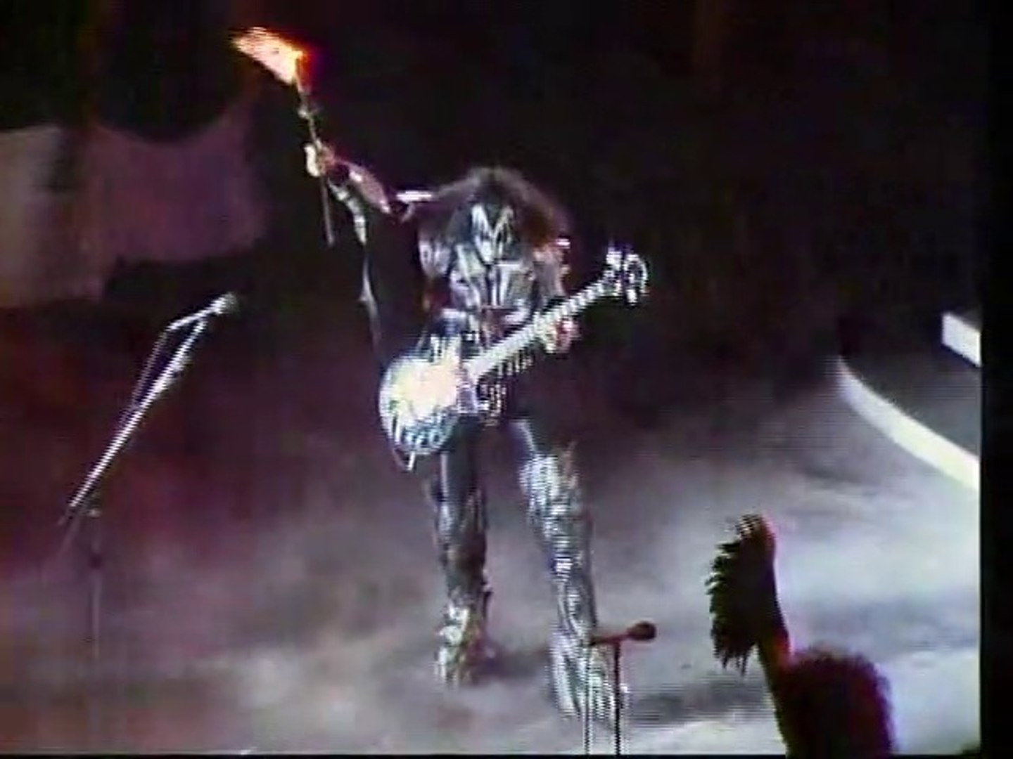 kiss live in japan 1977 Firehouse Gene Simmons Fire performance