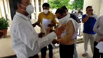 तहसीलदार ने सुनी ग्राम करजू के ग्रामीणों की समस्या