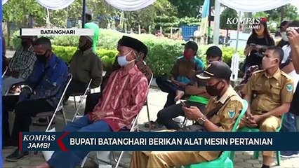 Bupati Batanghari Berikan Alat Mesin Pertanian