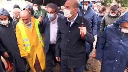 Bakan Soylu, Rize'de sağanağın etkili olduğu alanda incelemede bulundu