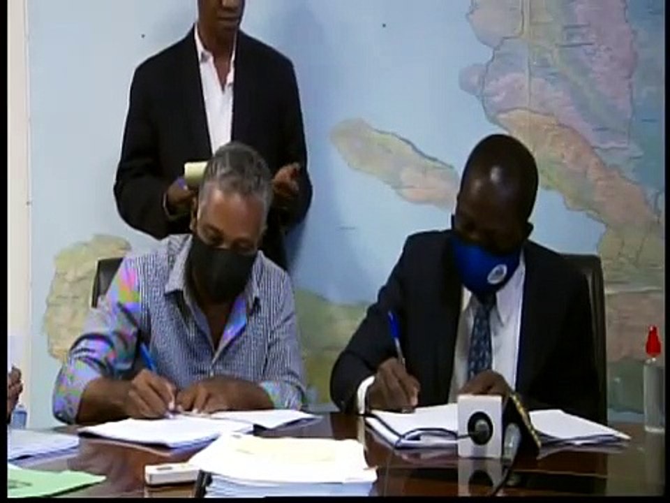 Minis Joiséus Nader a siyen yo akò ak  fim GMA pou reyalizasyon pwojè Delmas 33 ak Gérald Bataille