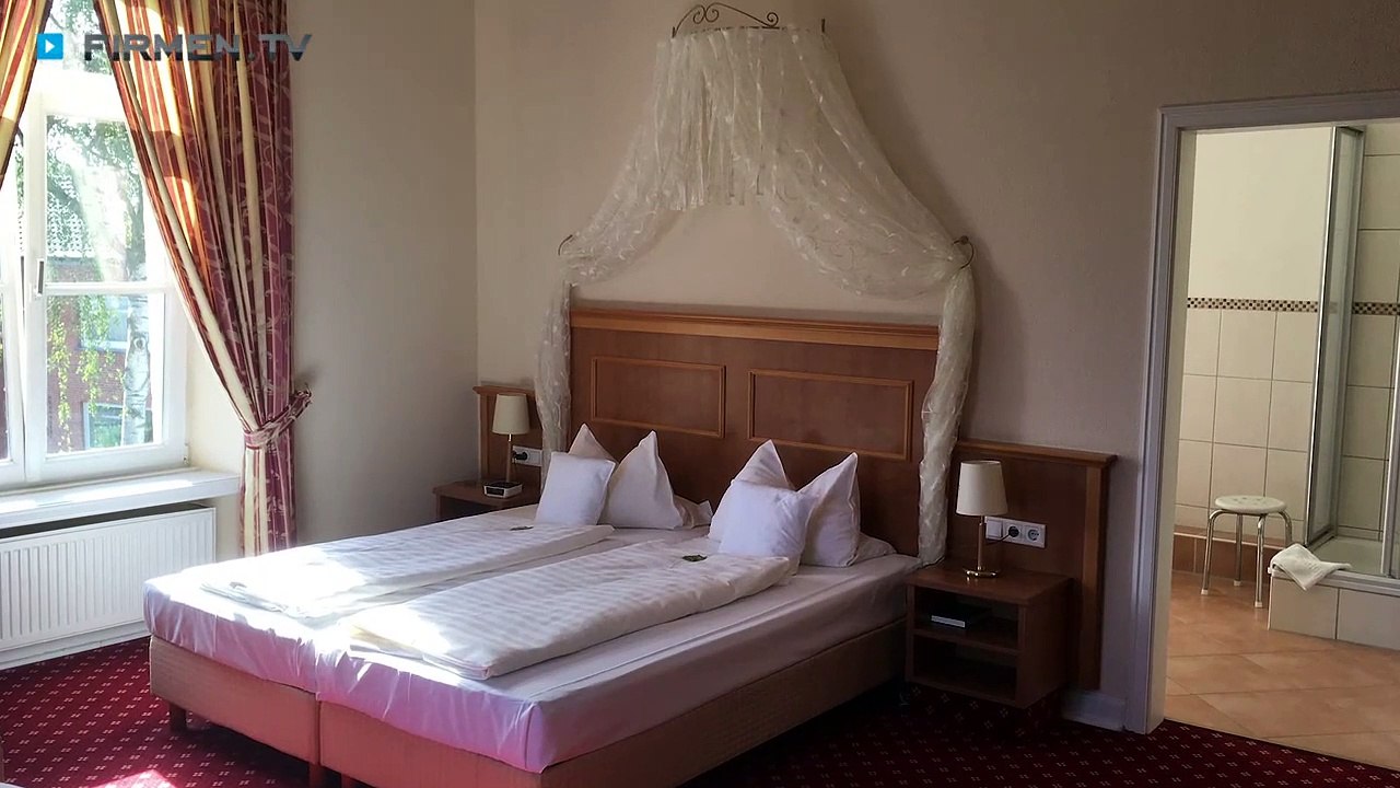 Schlosshotel Haus Grieth in Kalkar – herrlicher Blick auf den Rhein & reichhaltiges Frühstücksbuffet