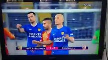 Galatasaray galibiyeti sonrası İngiliz spiker kendinden geçti! İbrahim Üzülmez sözleri gündem oldu