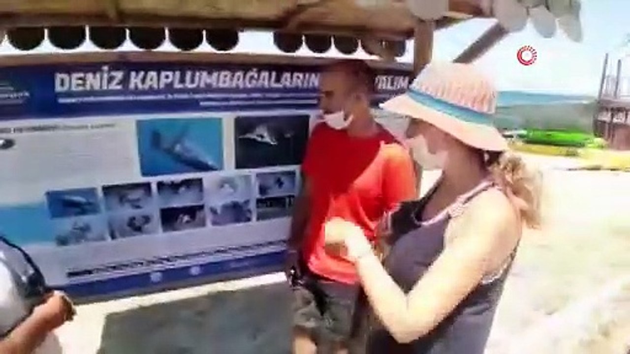 İspanyol gezgin, nesli tehlike altında olan hayvanlar için 8 yıldır pedal çeviriyor