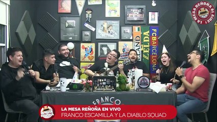 Christian Meza se enoja porque interrumpen sus poemas