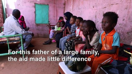 Sudan hands out cash to ease economic crunch