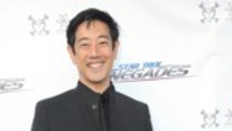 Remembering Host of 'MythBusters' and 'White Rabbit Project' Grant Imahara | THR News