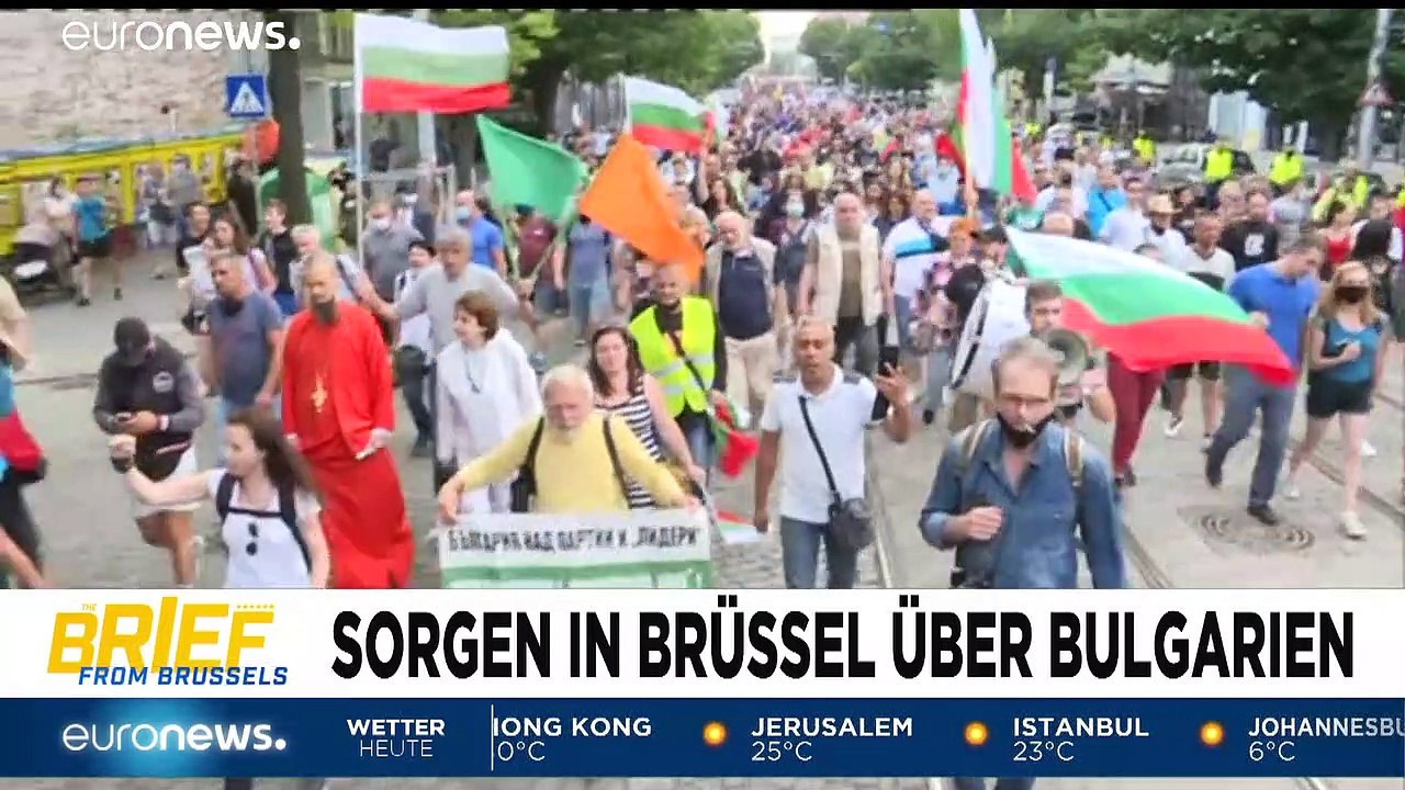 Kaum Parade, aber Proteste in Paris - Euronews am Abend am 14.07.