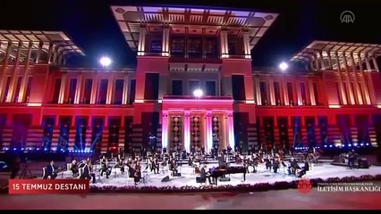 Cumhurbaşkanlığı Külliyesi'nde 15 Temmuz konseri
