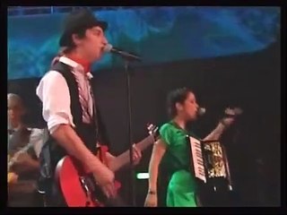 Julieta Venegas, Kinky y Daddy Yankee - Me voy y Eres para mi