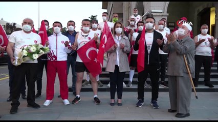 Kapadokya Kaplanları Ömer Halisdemir’in kabrine koşuyor