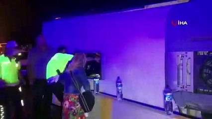 Bursa çevre yolunda feci kaza 16 yaralı 1 ölü