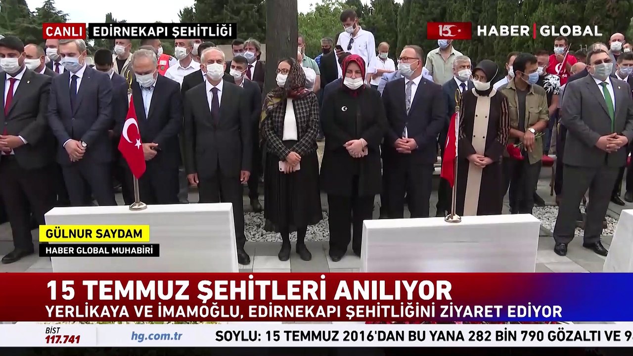 İBB'de 15 Temmuz şehitleri için anma töreni