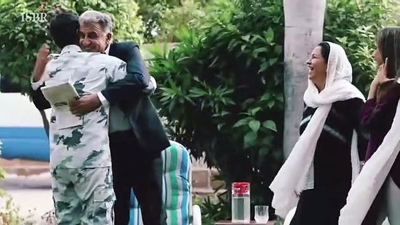 Kabhi Percham Mein Lipte Hain _ Atif Aslam _ Defence and Martyrs Day 2017 (ISPR