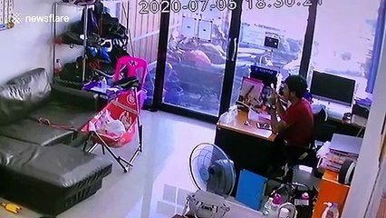 Thai baby girl falls from hammock before father takes revenge by kicking it