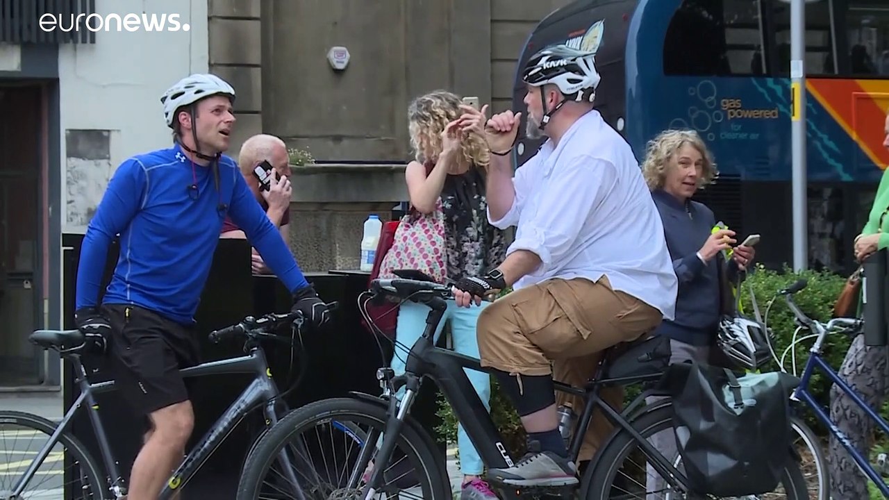 Menschenrechtlerin statt sklavenhändler: neues standbild in bristol