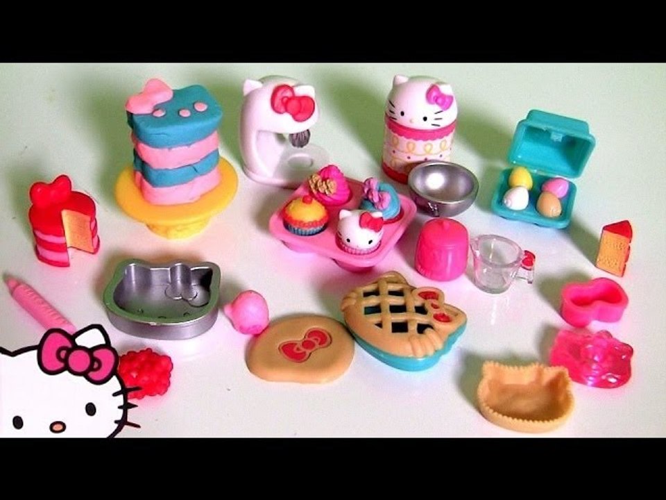 Play Doh Hello Kitty XOXO Baking Fun Set Donuts Patisserie キャラクター練り切り