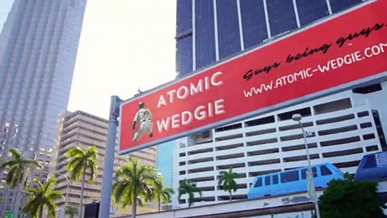 Novelty Prank Site: Guys Being Guys