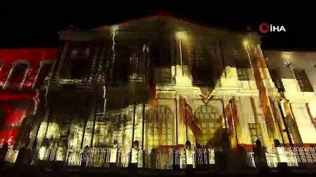 Türkiye'de bir ilk! 200 drone ile 15 Temmuz gösterisi