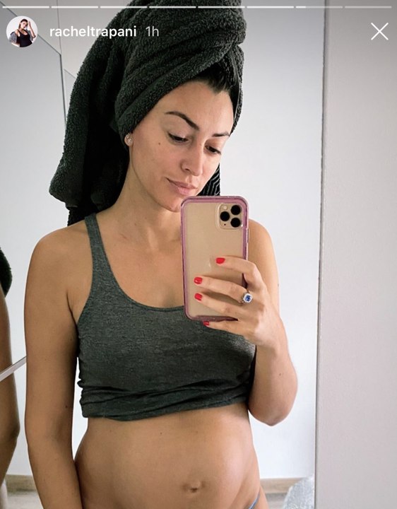 Rachel Legrain-Trapani dévoile son ventre sur les réseaux sociaux, huit jours après son accouchement !