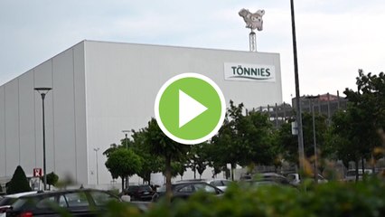 Reapertura del matadero en Alemania donde se desató un brote de COVID-19