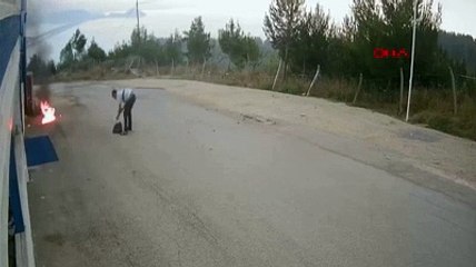 Molotofkokteylli kavga güvenlik kamerasında