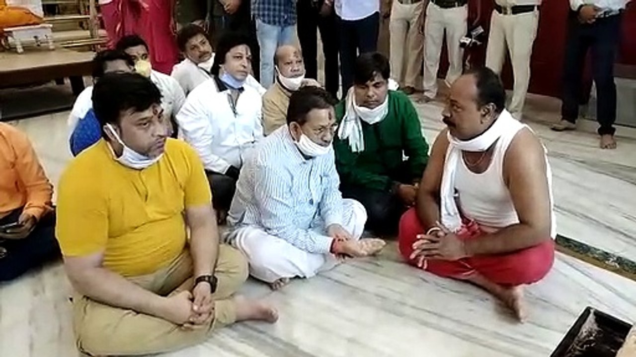 कैबिनेट मंत्री प्रेमसिंह पटेल महाकाल दर्शन करने पहुंचे उज्जैन