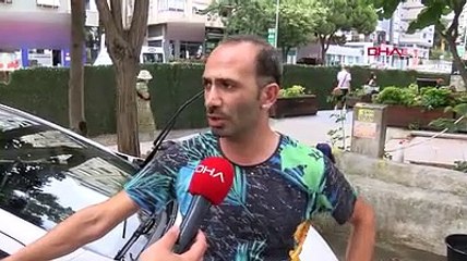 Kadıköy'de dehşet anları! Bıçak ve sopalarla saldırdılar