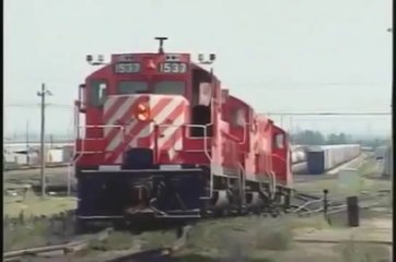 Mighty Machines: At The Train Yard