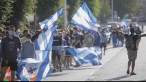 La afición del Deportivo se agolpó en Riazor e incumplió las normas contra el Covid-19