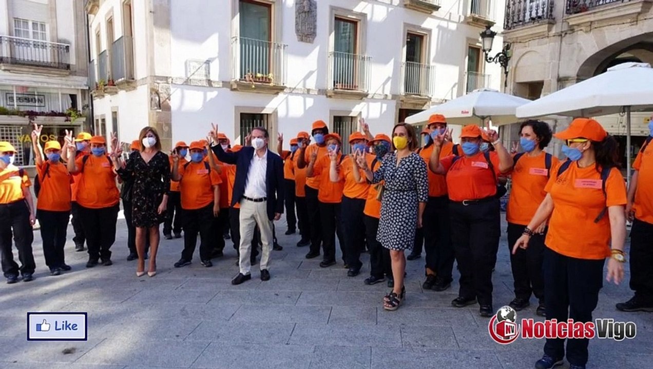 34 coidadores de barrio inician o seu labor en toda a cidade con atencion durante todo o ano