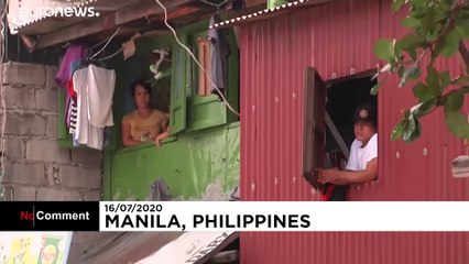 شاهد: قوات النخبة تلاحق المخلين بقواعد الحجر الصحي في العاصمة الفلبينية