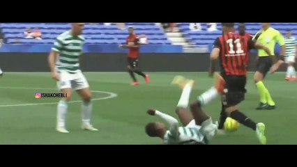 Amine Gouiri face au Celtic