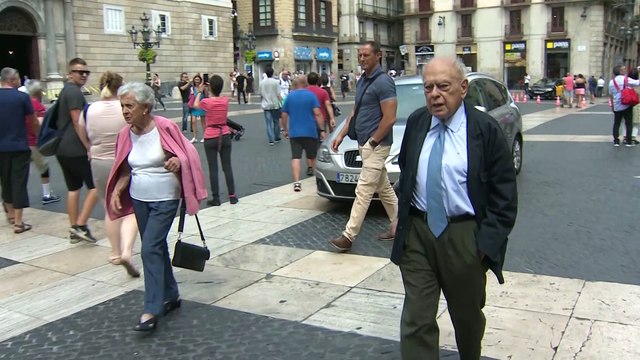 El juez propone juzgar a Jordi Pujol, su mujer y sus hijos