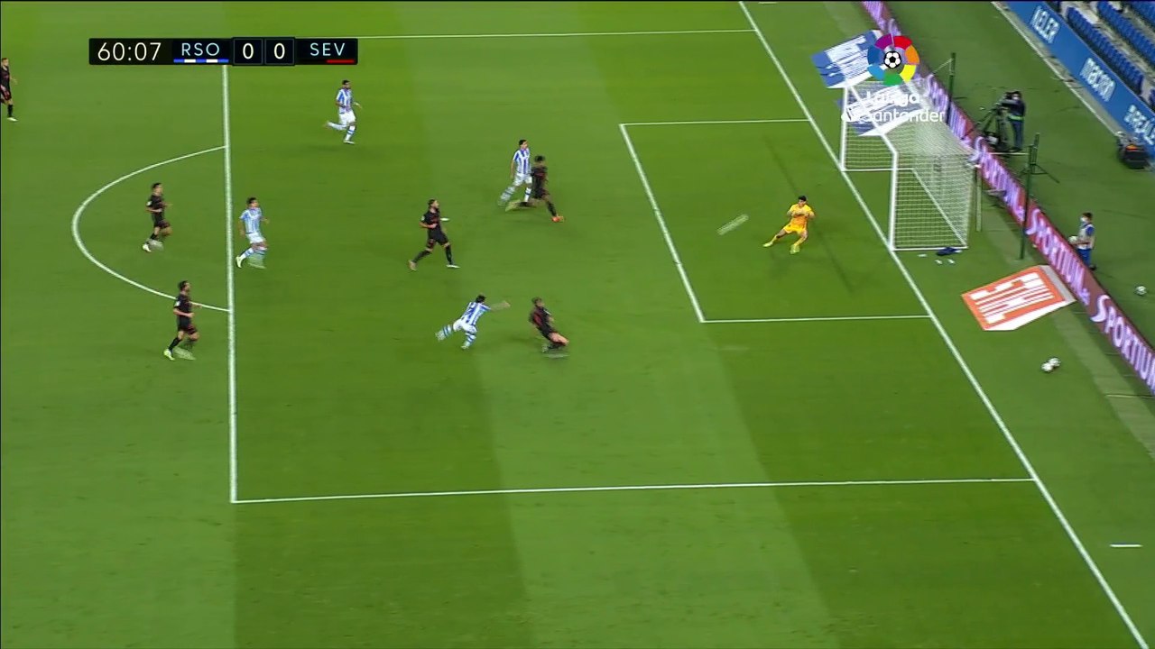 Real Sociedad v Sevilla