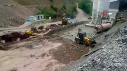 Artvin’deki sel ve heyelanın ardından hasar tespit çalışmasına başlandı