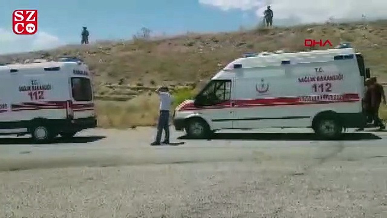 Tunceli'de yolcu taşıyan servis midibüsü devrildi, çok sayıda yaralı var