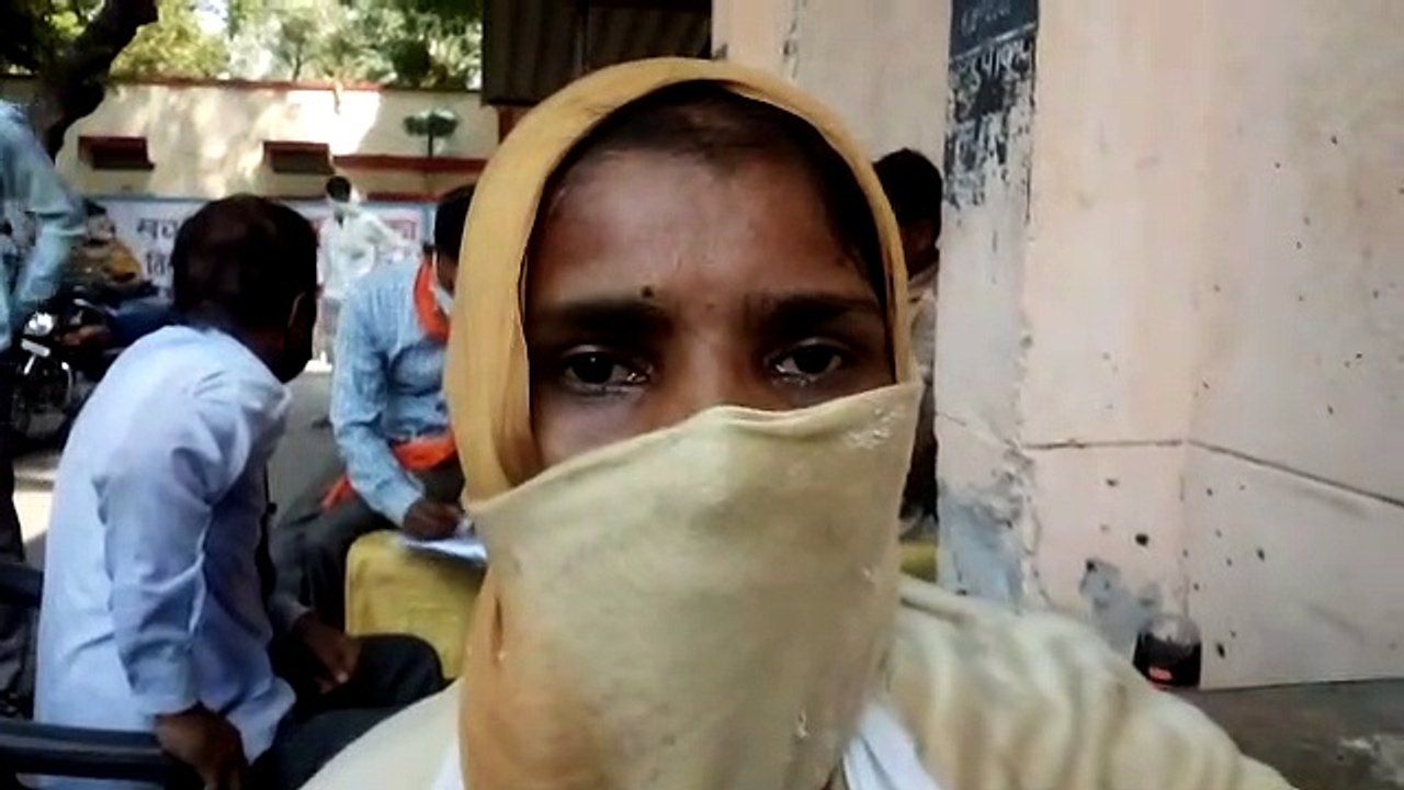 शाहजहांपुर: सौतन के चक्कर में पति ने ससुर व पत्...