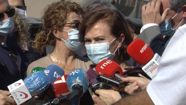 Calvo: Don Juan Carlos ya no está en la vida pública y su pasado no afecta a Felipe VI