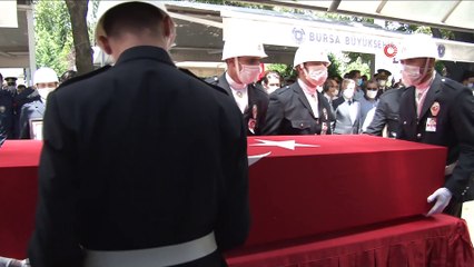 Bursa'da şehit komiser yardımcısı gözyaşlarıyla toprağa verildi