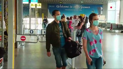 Coronavirus : comment sont contrôlés les voyageurs dans les aéroports ?