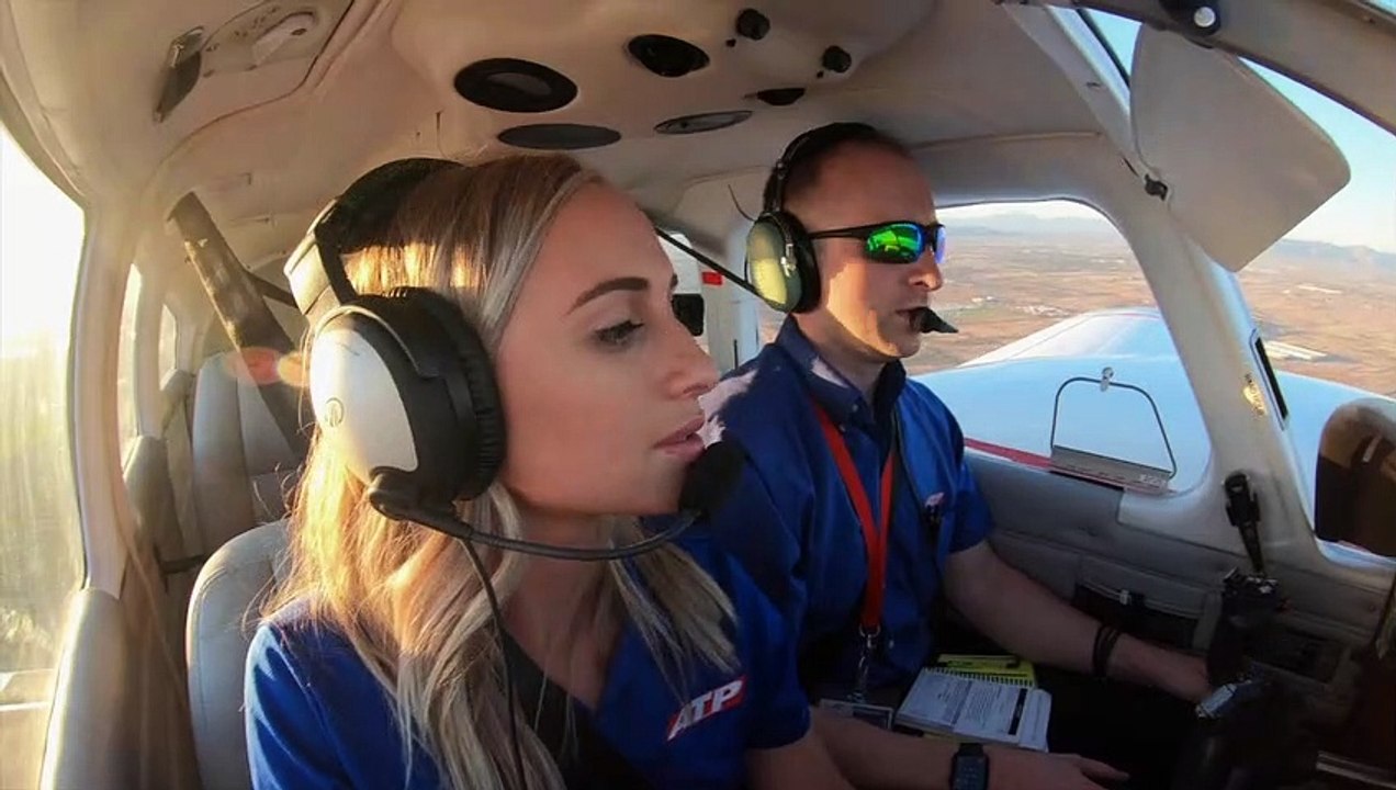 Wilson Sisters Train Together to Become Airline Pilots