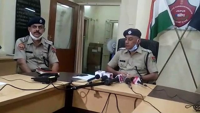 अफगान में सौदे की बातों में उलझा चुराए एक करोड़ के नग, चार गिरफ्तार